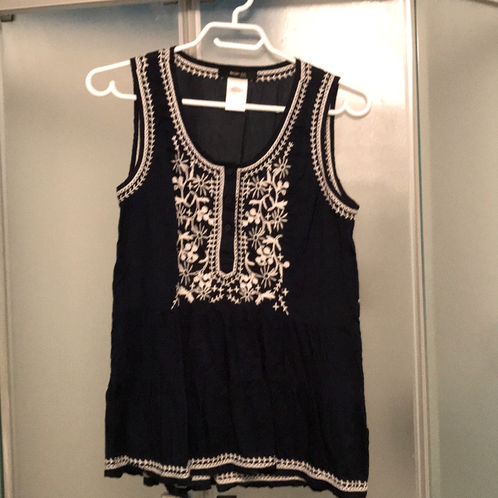 Camisole style hippie with embroidery